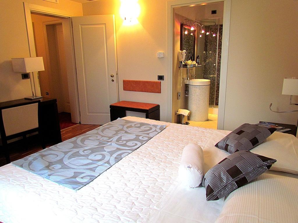 Albergo Minuetto Adria Bilik gambar